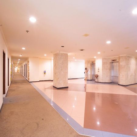Adika Hotel Bahtera Klandasan Kecil Экстерьер фото